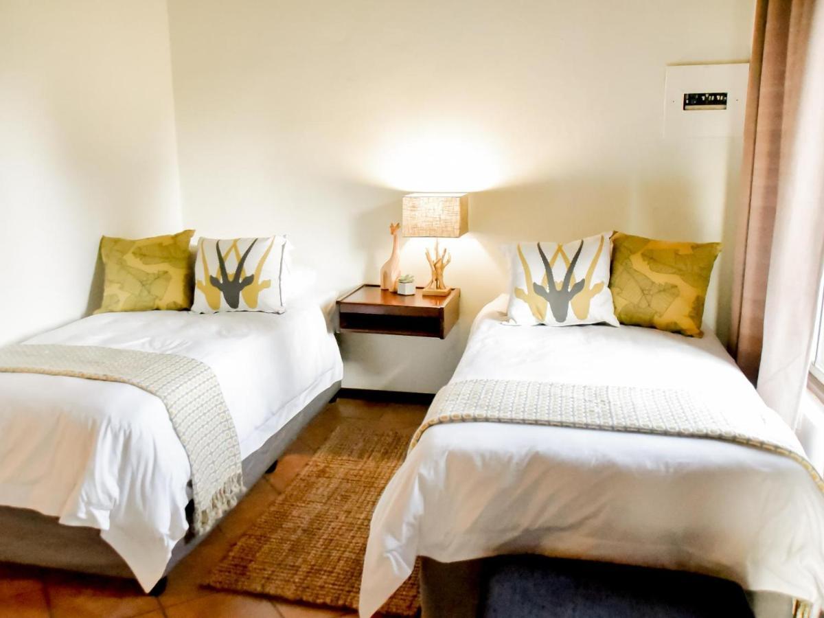 Unyati Safari Lodge Hectorspruit Buitenkant foto
