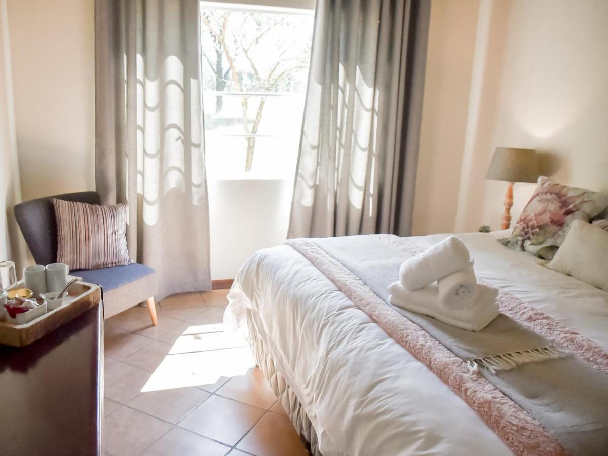 Unyati Safari Lodge Hectorspruit Buitenkant foto