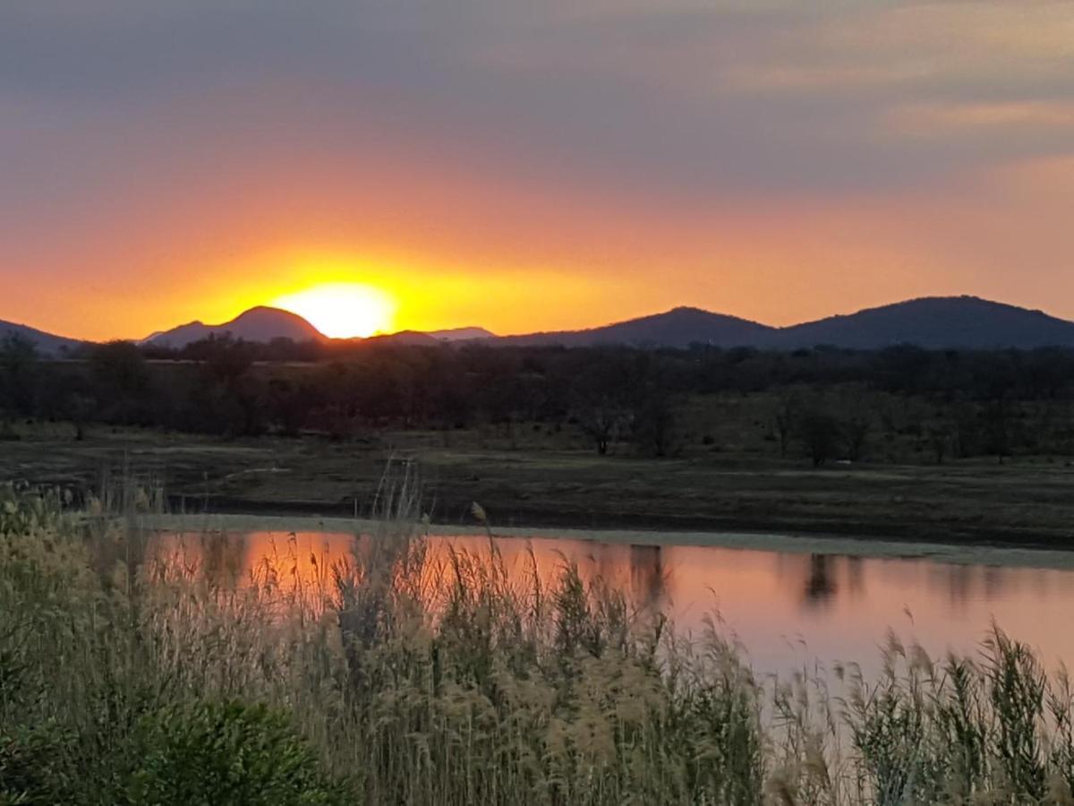Unyati Safari Lodge Hectorspruit Buitenkant foto