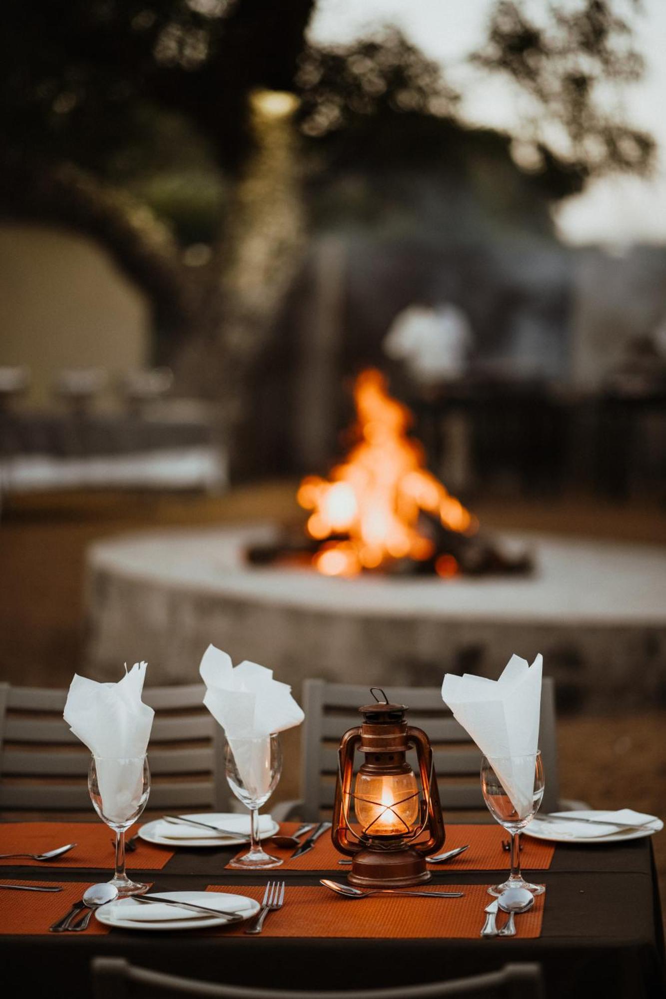Unyati Safari Lodge Hectorspruit Buitenkant foto